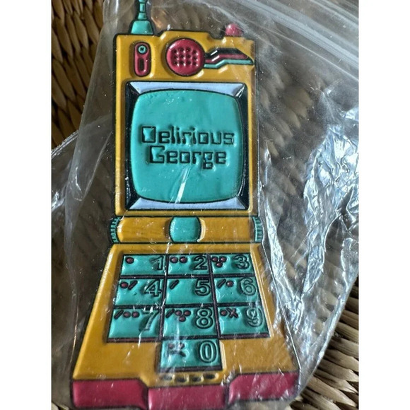 Delirious George phone pin - Picture 3 of 5